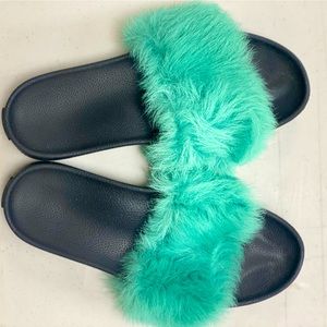💎 Fuzzy Slides 💎